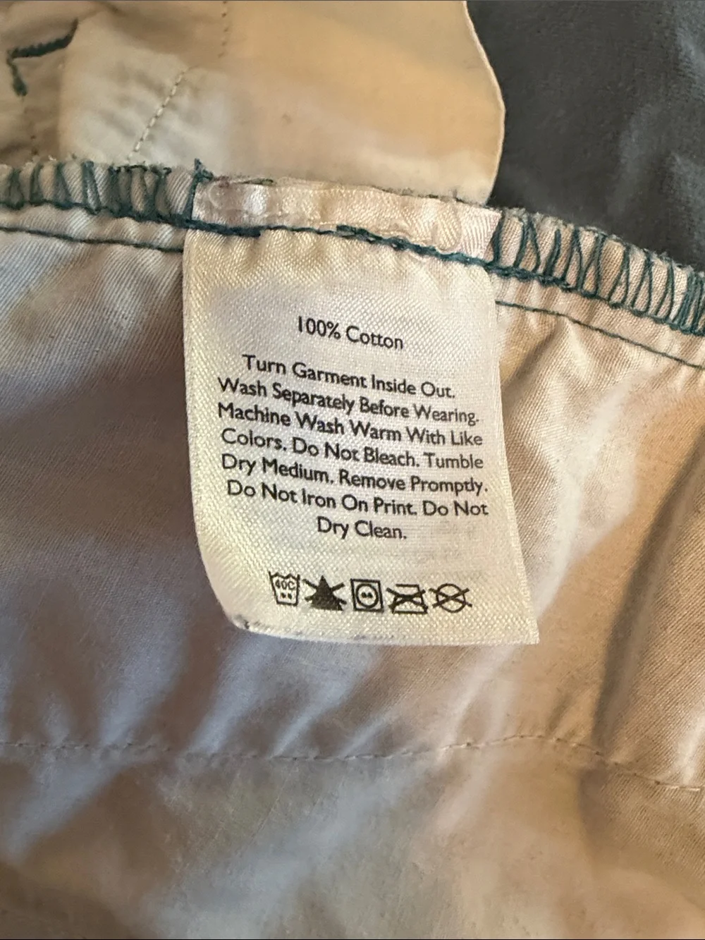 Eddie Bauer LegendWash Chino Shorts - Size 14